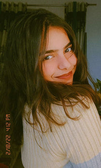 Laura F.